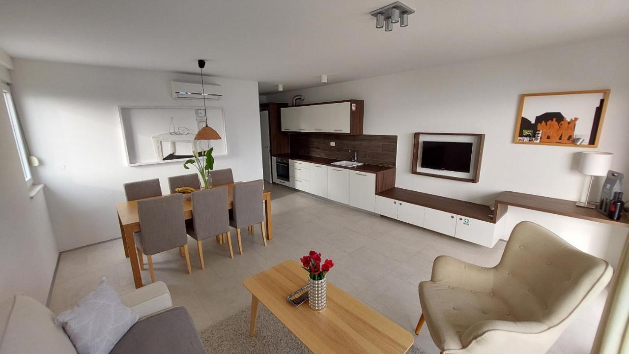 Villa Jolara-Luxury Apartment A8 Мимице Экстерьер фото